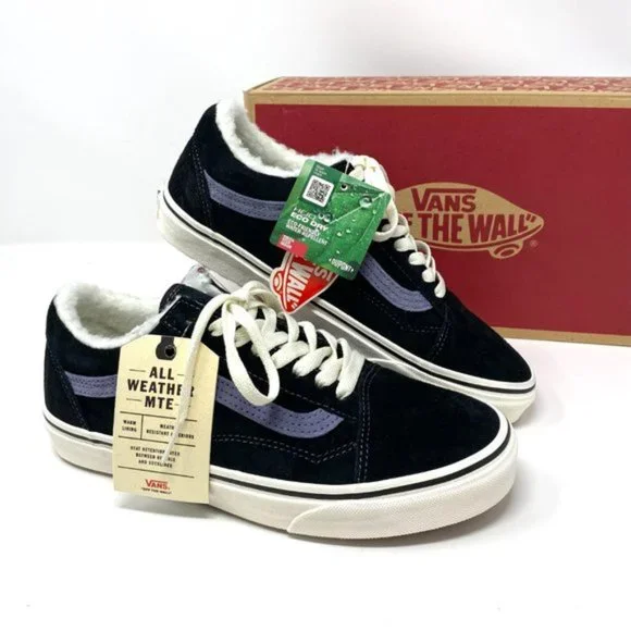 💖MEGA SALE💖VANS Old Skool MTE Black Suede Faux Fur Women's Size VN0A348FI2J - Picture 3 of 12